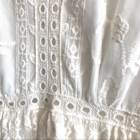 Socialite Lace Overlay Romper - Picture 3 of 9